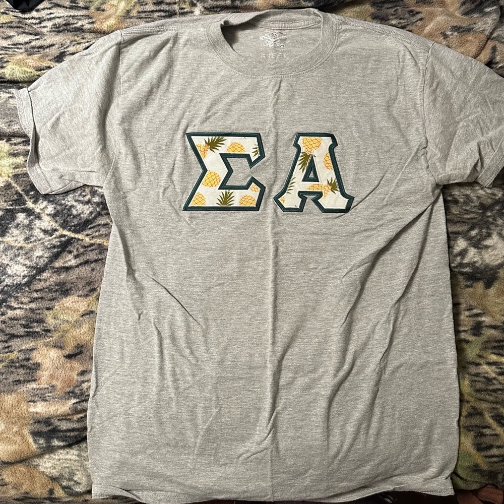 Medium short sleeve Sigma Alpha (ΣΑ) shirt